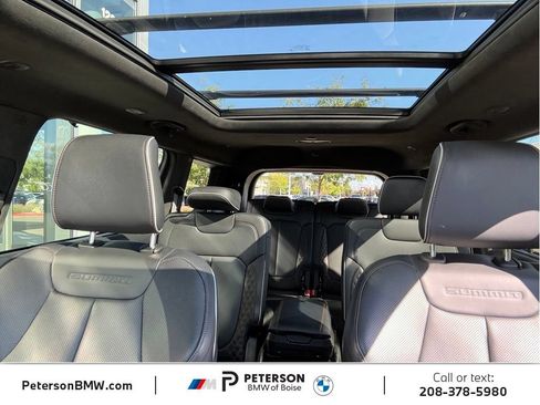 Used 2023 Jeep Grand Cherokee L Summit AWD/4WD image 40