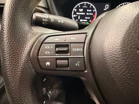 Used 2024 Honda CR-V LX image 22
