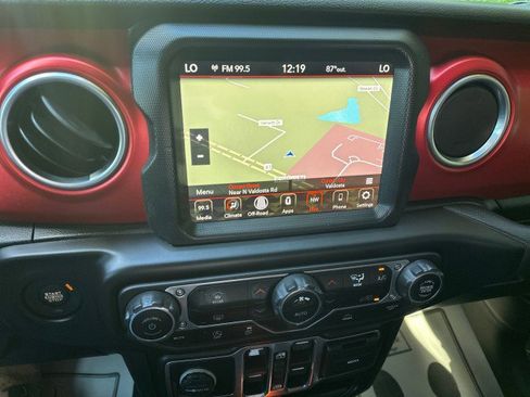 Used 2022 Jeep Gladiator Rubicon w/ Trailer Tow Package image 15