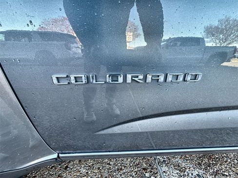 Used 2021 Chevrolet Colorado Z71 image 29