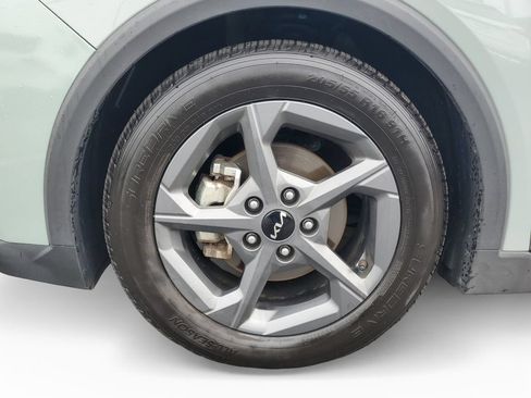Used 2025 Kia K4 FWD image 26