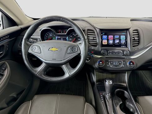 Used 2019 Chevrolet Impala Premier w/ Premier Confidence Package image 24