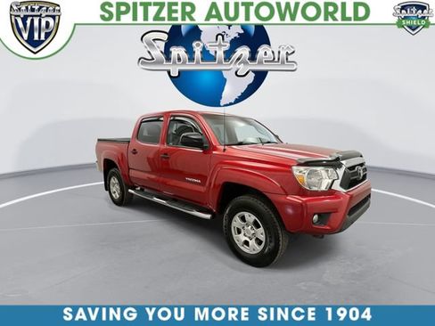 Used 2015 Toyota Tacoma 4x4 Double Cab w/ SR5 Package image 3