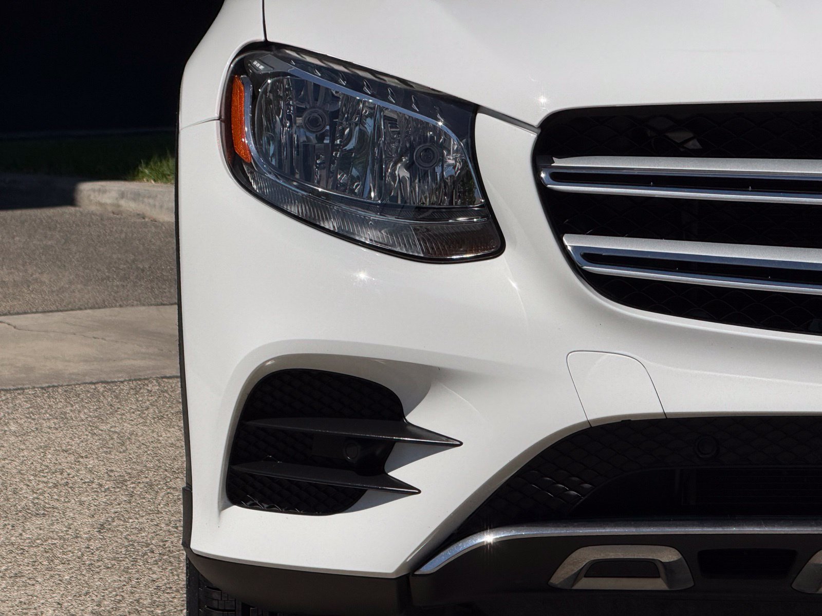 Used 2019 Mercedes-Benz GLC 300 image 7