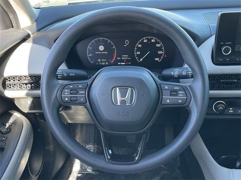 Certified 2025 Honda HR-V LX image 11