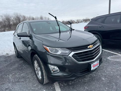 Used 2020 Chevrolet Equinox LT image 4