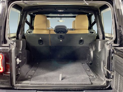 Used 2021 Jeep Wrangler Unlimited Rubicon image 26