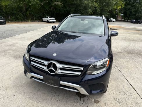 Used 2017 Mercedes-Benz GLC 300 image 4