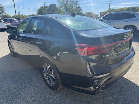 Used 2020 Kia Forte LXS image 3