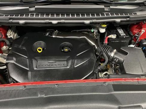 Used 2018 Ford Edge SEL w/ Equipment Group 201A image 24