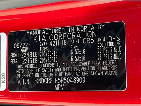 Certified 2023 Kia Niro EX image 31