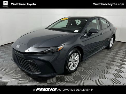 Used 2025 Toyota Camry LE FWD image 1