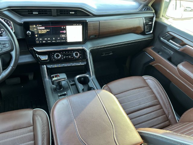 Certified 2024 GMC Sierra 1500 Denali Ultimate AWD/4WD image 15
