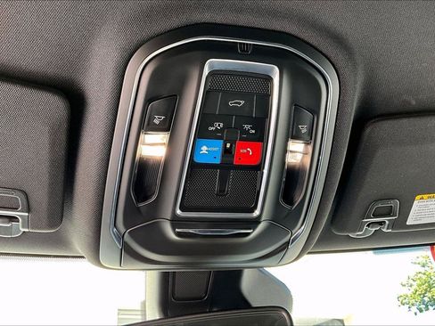 Used 2024 Jeep Grand Cherokee Altitude AWD/4WD image 16