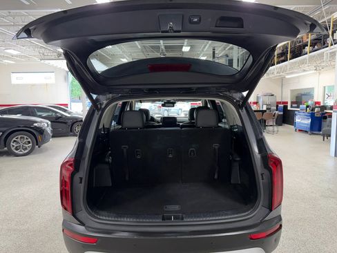 Used 2020 Kia Telluride EX AWD/4WD image 21