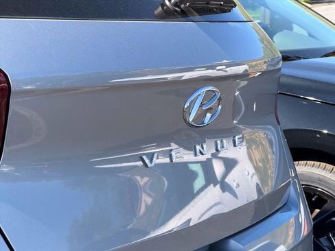 New 2026 Hyundai Venue SEL FWD image 6