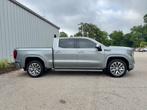 Used 2025 GMC Sierra 1500 Denali AWD/4WD image 7