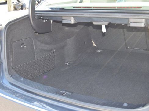 Used 2013 Mercedes-Benz E 350 4MATIC image 17