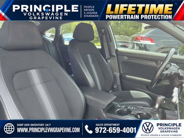 Used 2025 Honda Civic Sport image 24