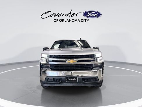 Used 2019 Chevrolet Silverado 1500 LT w/ Texas Edition AWD/4WD image 3