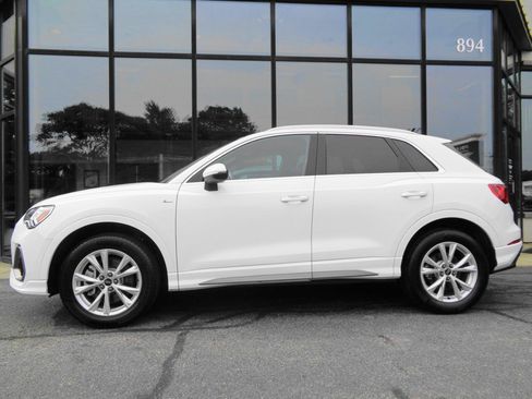 Used 2024 Audi Q3 2.0T Premium AWD/4WD image 8