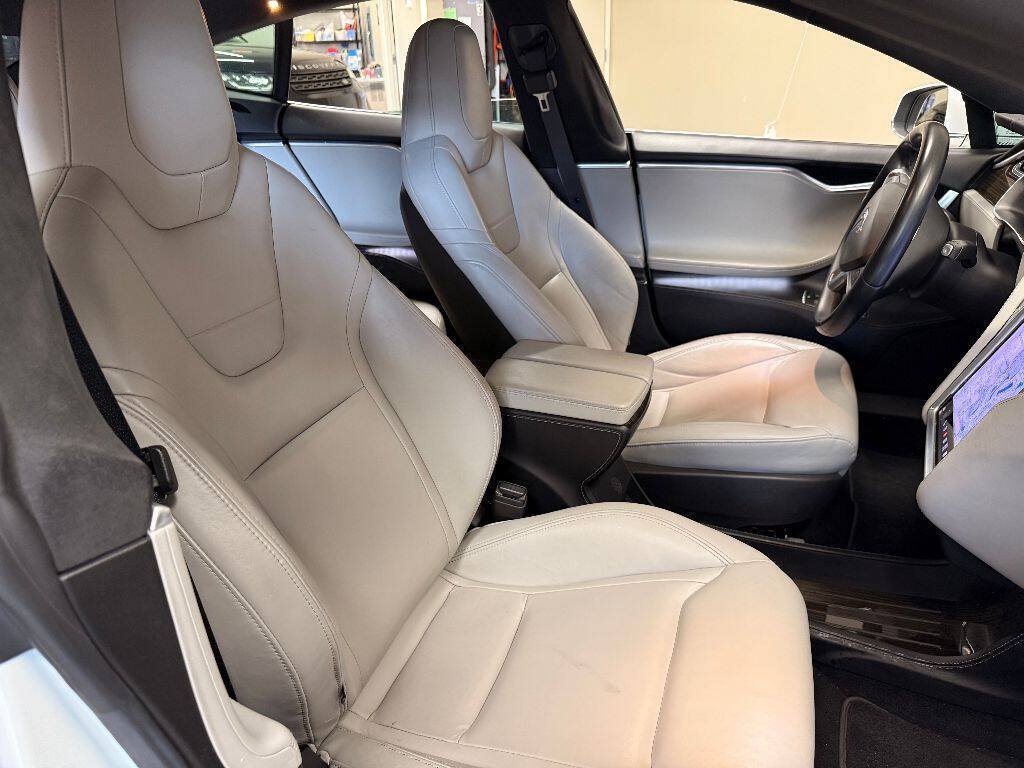 Used 2016 Tesla Model S 85 RWD image 29