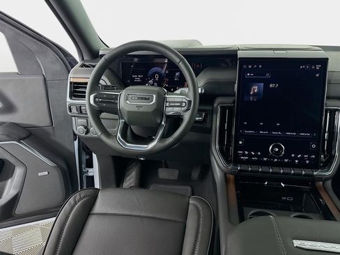 New 2026 GMC Yukon XL Denali w/ Sun & Power Step Package RWD image 25