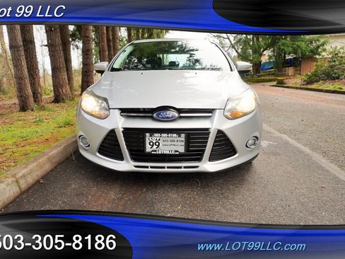 Used 2012 Ford Focus Titanium image 6