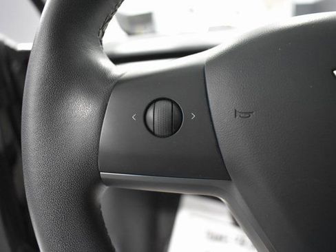 Used 2020 Tesla Model 3 Long Range image 28