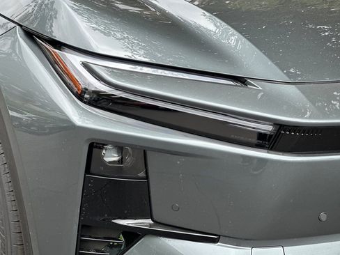 New 2026 Toyota C-HR AWD/4WD image 31