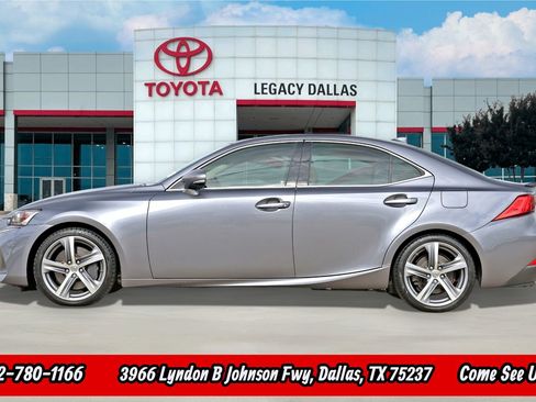 Used 2020 Lexus IS 300 w/ Premium Package image 6