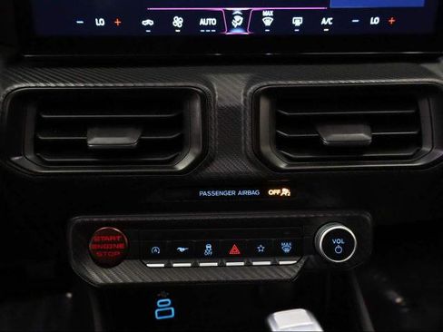 Used 2025 Ford Mustang Coupe image 35