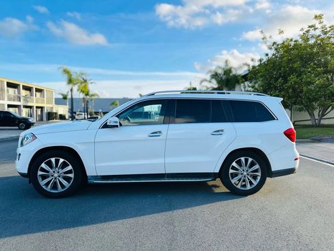 Used 2014 Mercedes-Benz GL 450 4MATIC w/ Lighting Package image 8