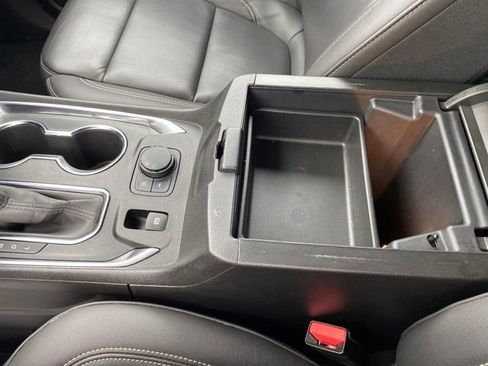 Certified 2023 Chevrolet Traverse LT w/ LT Premium Package image 14