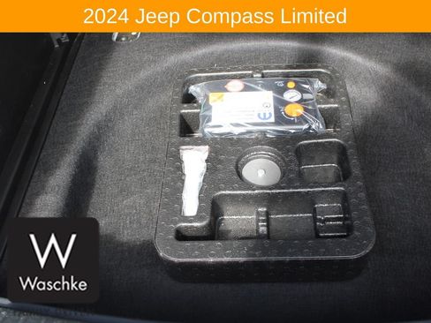 Used 2024 Jeep Compass Limited AWD/4WD image 23