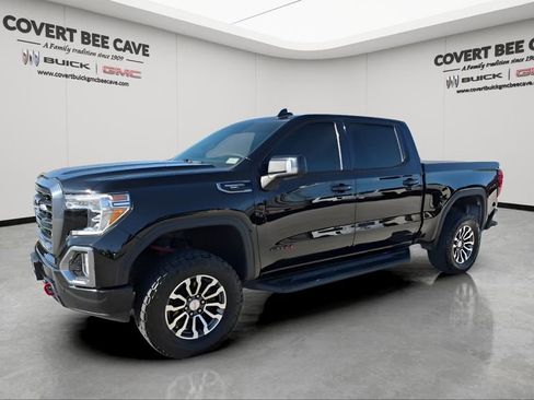 Used 2022 GMC Sierra 1500 AT4 w/ AT4 Premium Package image 3