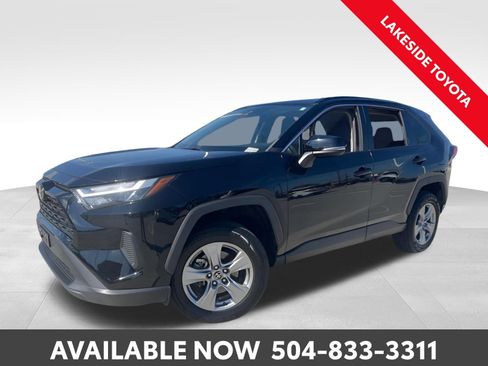 Used 2023 Toyota RAV4 XLE image 1