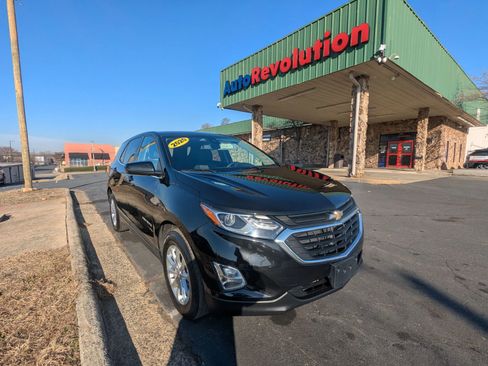 Used 2020 Chevrolet Equinox LT w/ LPO, Cargo Package image 1