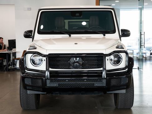 Used 2023 Mercedes-Benz G 550 image 2