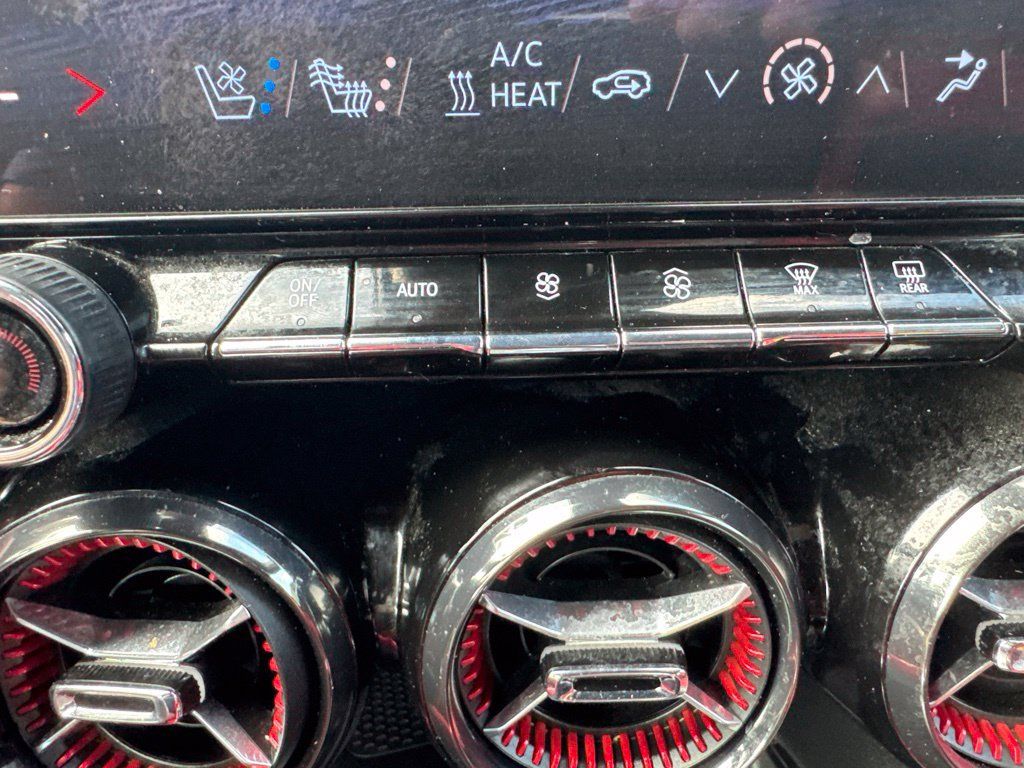 Used 2024 Chevrolet Blazer EV RS AWD/4WD image 19