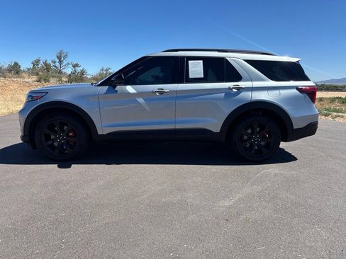 Used 2023 Ford Explorer ST w/ Equipment Group 401A AWD/4WD image 8