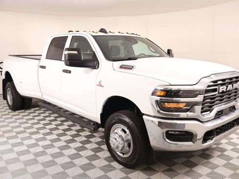 Used 2026 RAM 3500 Tradesman AWD/4WD image 1