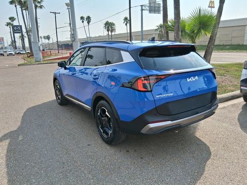 New 2026 Kia Sportage EX image 5