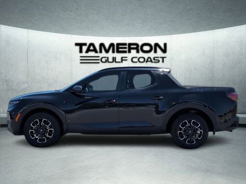 Used 2023 Hyundai Santa Cruz SEL Premium image 2