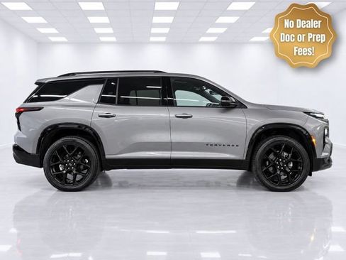 Used 2026 Chevrolet Traverse RS AWD/4WD image 1