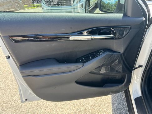 New 2025 Kia Seltos EX image 10