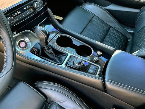 Used 2022 Nissan Maxima Platinum w/ Sport Mat Group image 15