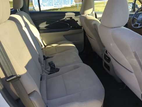 Used 2019 Honda Pilot EX image 29