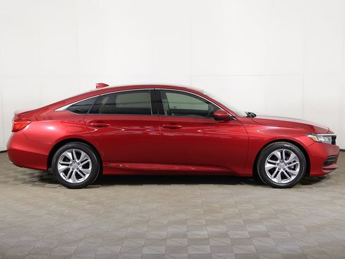 Used 2018 Honda Accord LX image 15