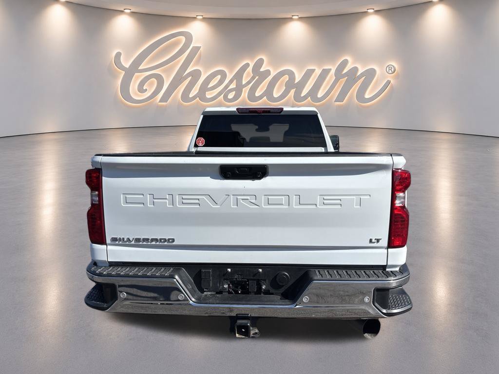 Used 2025 Chevrolet Silverado 2500 LT w/ Safety Package AWD/4WD image 4
